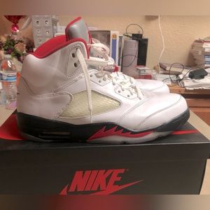Jordan 5 Retro Fire Red (2020)